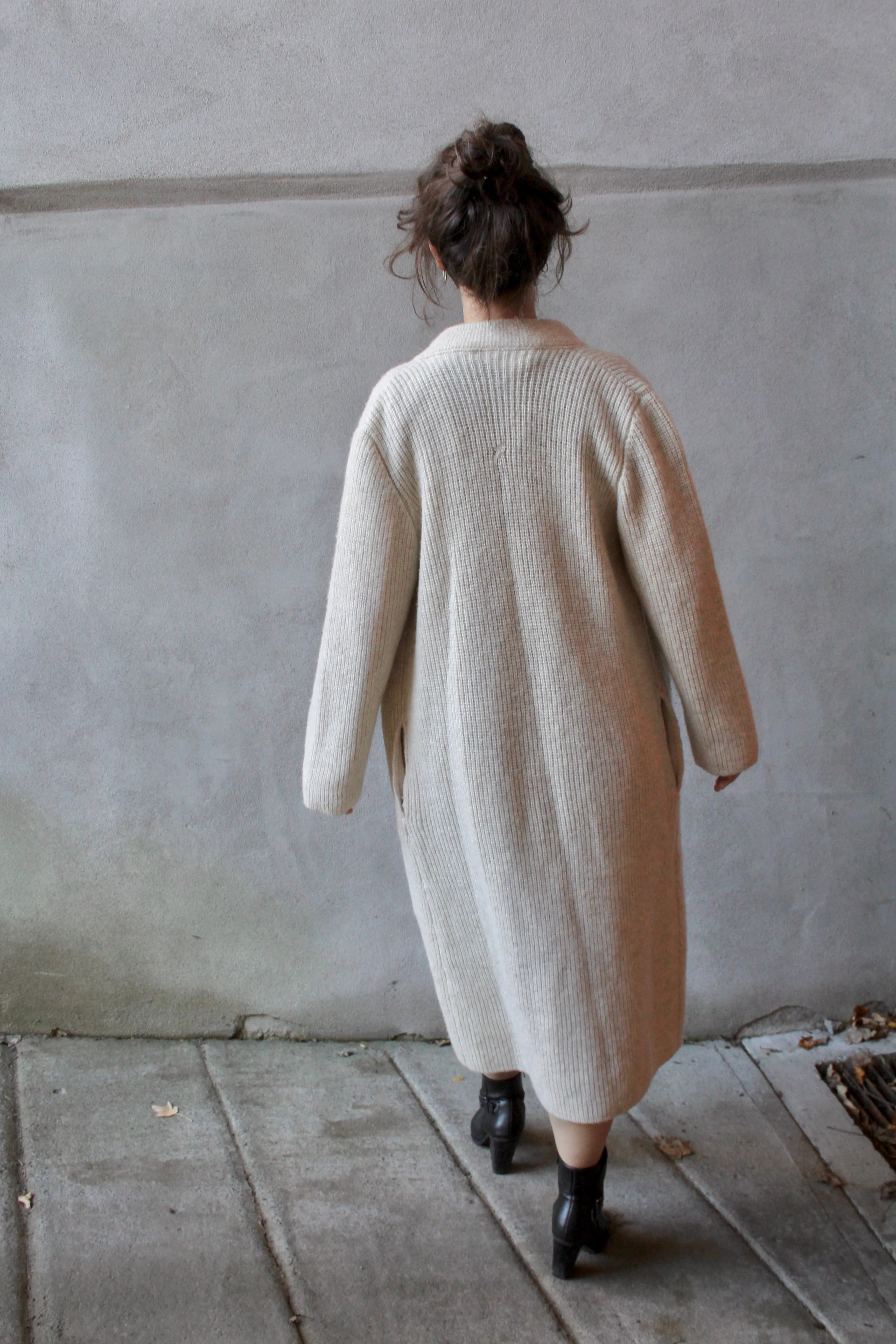 60s 100% Wool Longline Cream Cardigan