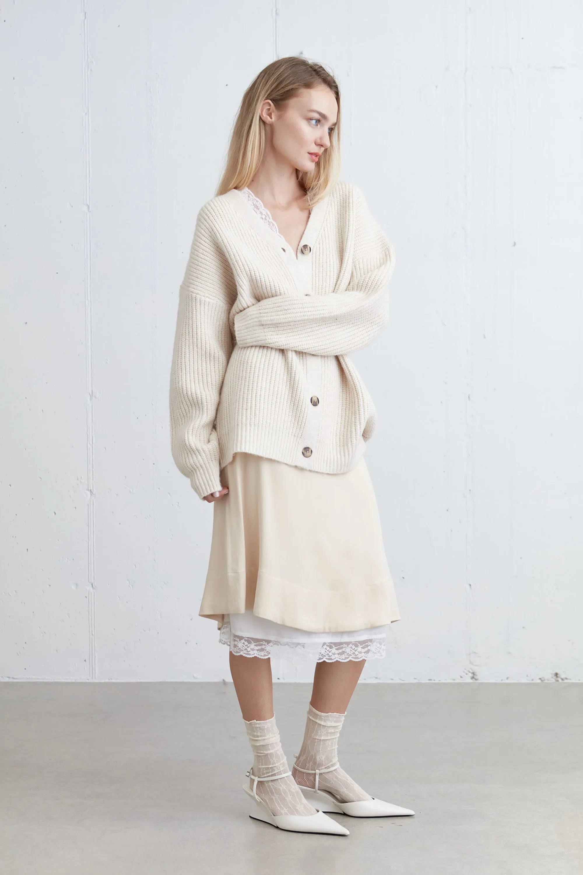 CHUNKY CARDIGAN